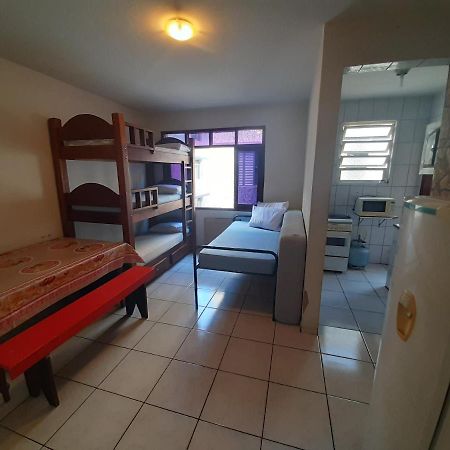 Apartamento mobiliado no Canto do Forte - Praia Grande - SP Férias, temporada, feriados San Paolo Esterno foto